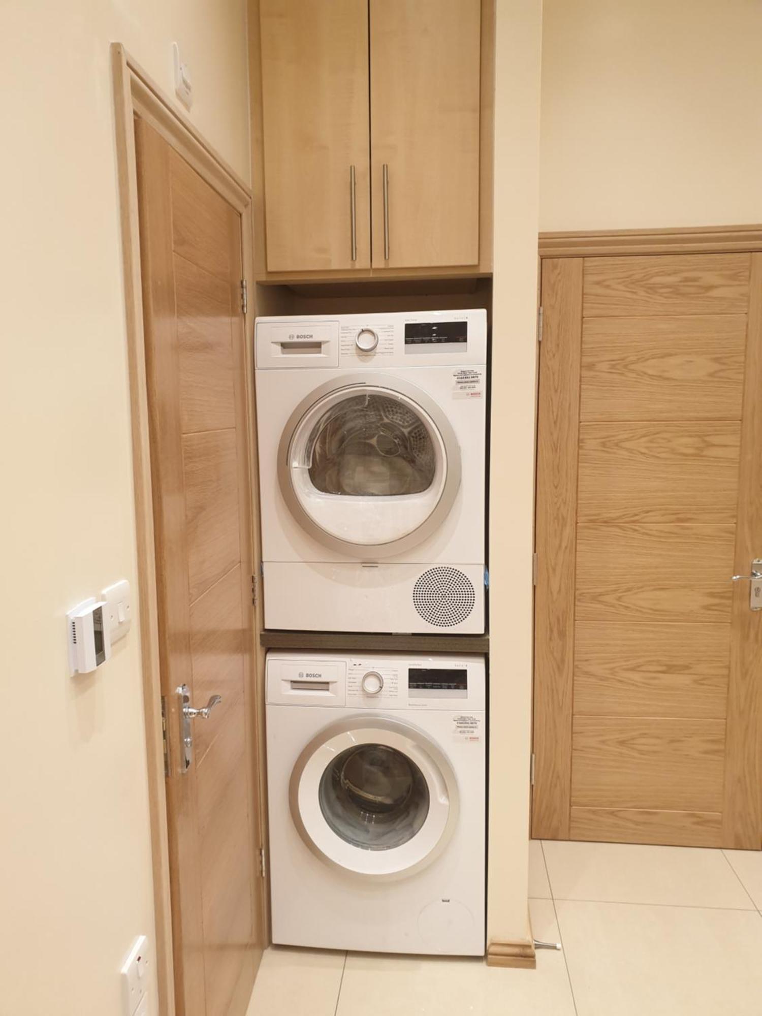 London Luxury Apartments 3 Bedroom Sleeps 8 With 3 Bathrooms 4 Mins Walk To Tube Free Parking Ilford Eksteriør billede